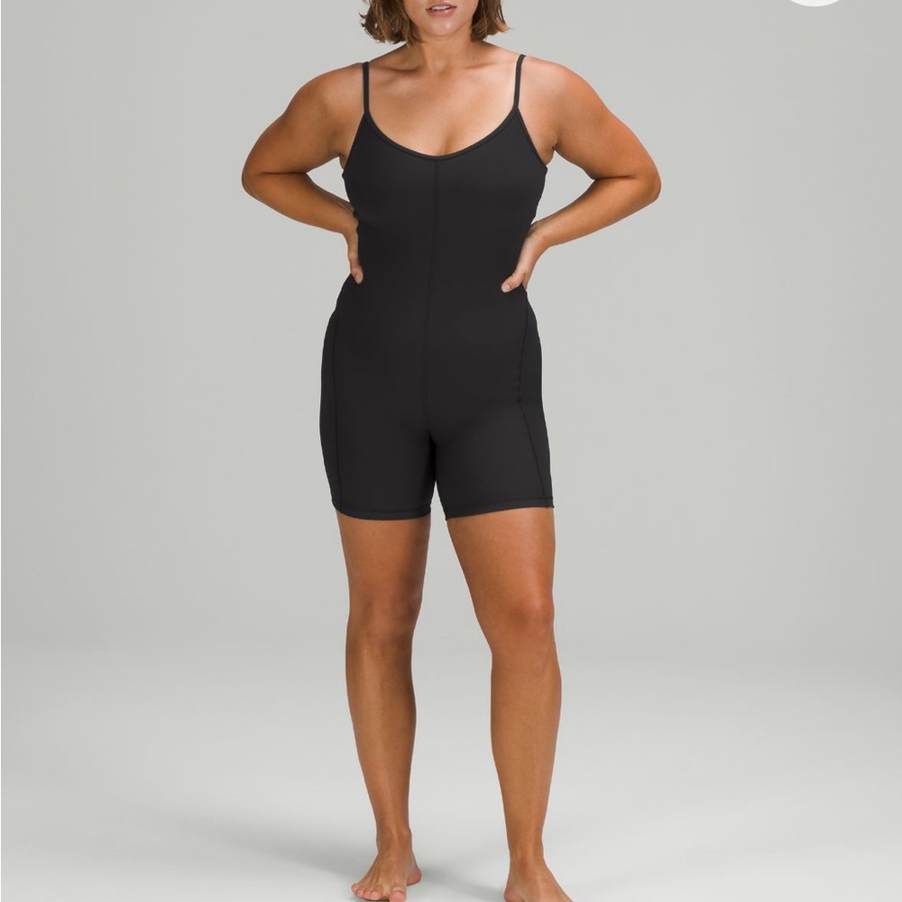 Lululemon ribbed contour unitard 6” in black, size 2